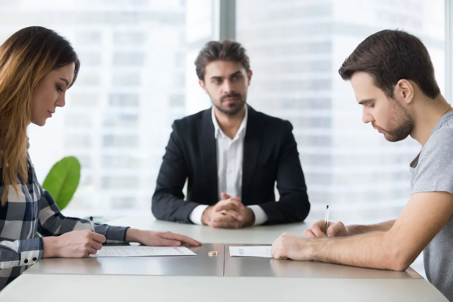 How EH Mediation Guides Couples Toward Fair and Balanced Outcomes Brent