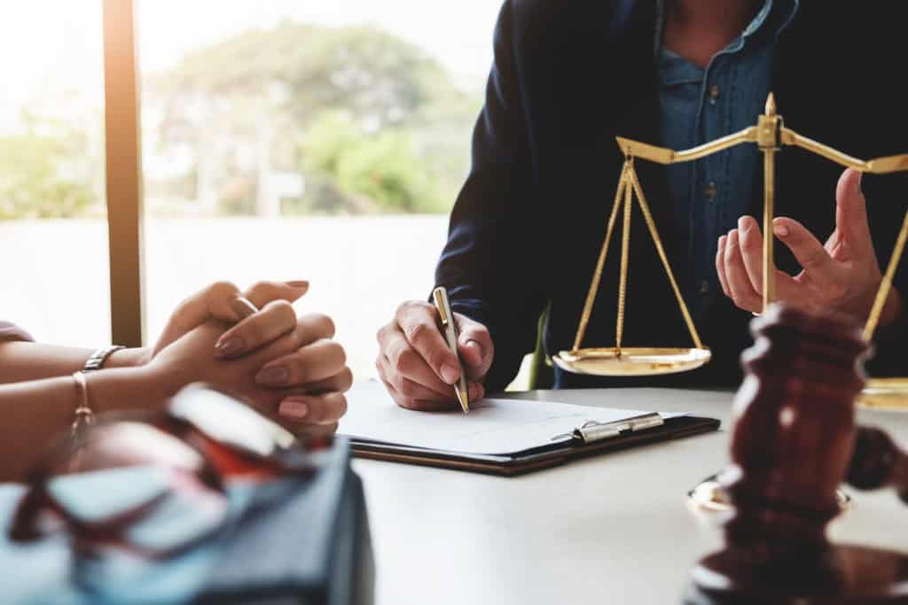 Court Applications vs. Mediation: A Less Stressful Path with EH Mediation Brent